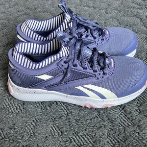 Composite Toe Women’s Reebok Work Shoe. Sz 8.5. LIKE NEW- WORN ONE TIME !